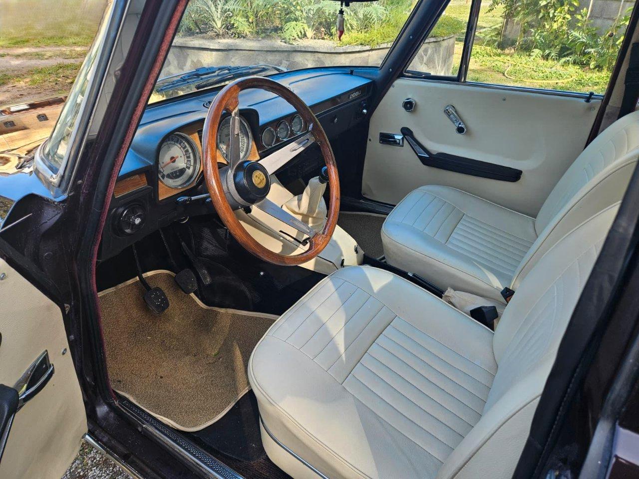 Alfa Romeo 2000 2000 Berlina – Tipo 105.12