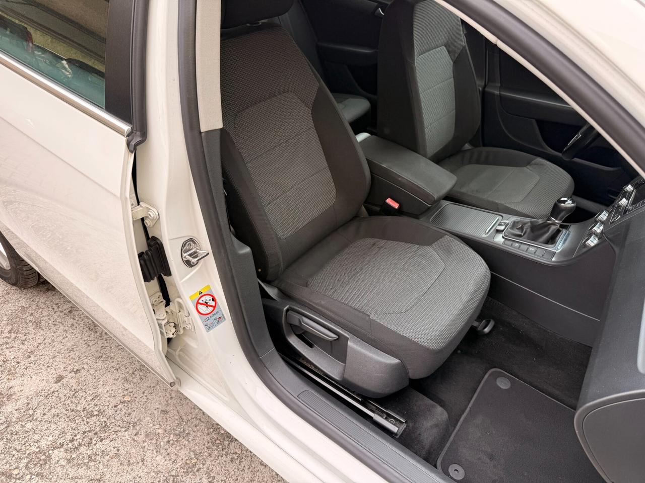Volkswagen Passat Autocarro 5 Posti IVA Compresa