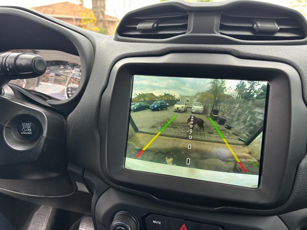 Jeep Renegade 1.6 Mjt cambio automatico-2020
