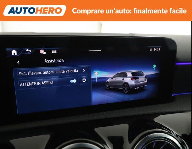 MERCEDES-BENZ A 180 Automatic AMG Line Premium