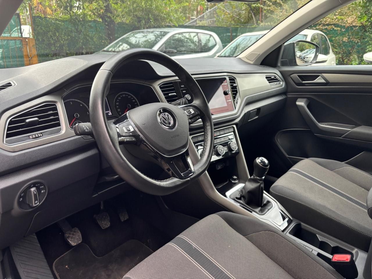 Volkswagen T-Roc 1.6 TDI Business BlueMotion