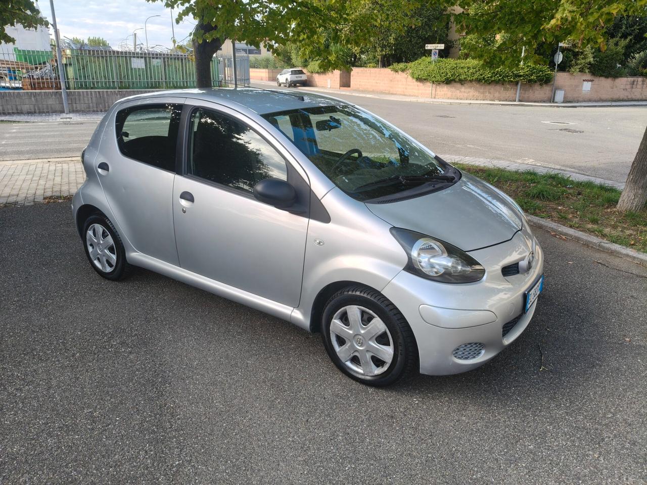 Toyota Aygo 1.0 5 porte 2012 SOLO 45.000 KM