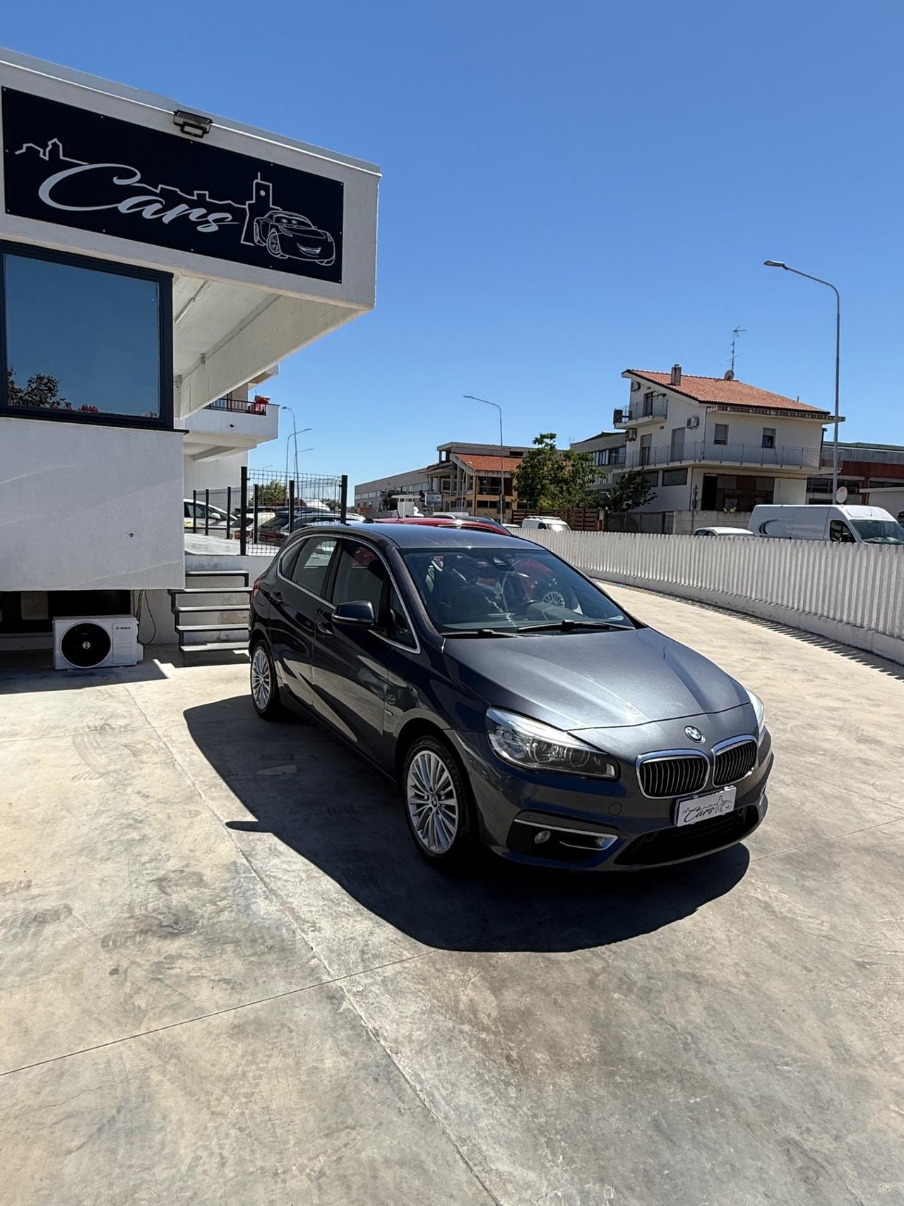 Bmw 2er Active Tourer 216d Luxury
