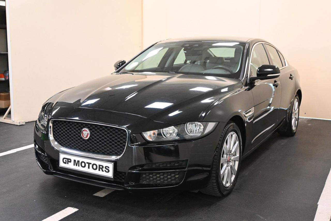 JAGUAR XE (X760) XE 2.0 D Turbo 180CV...