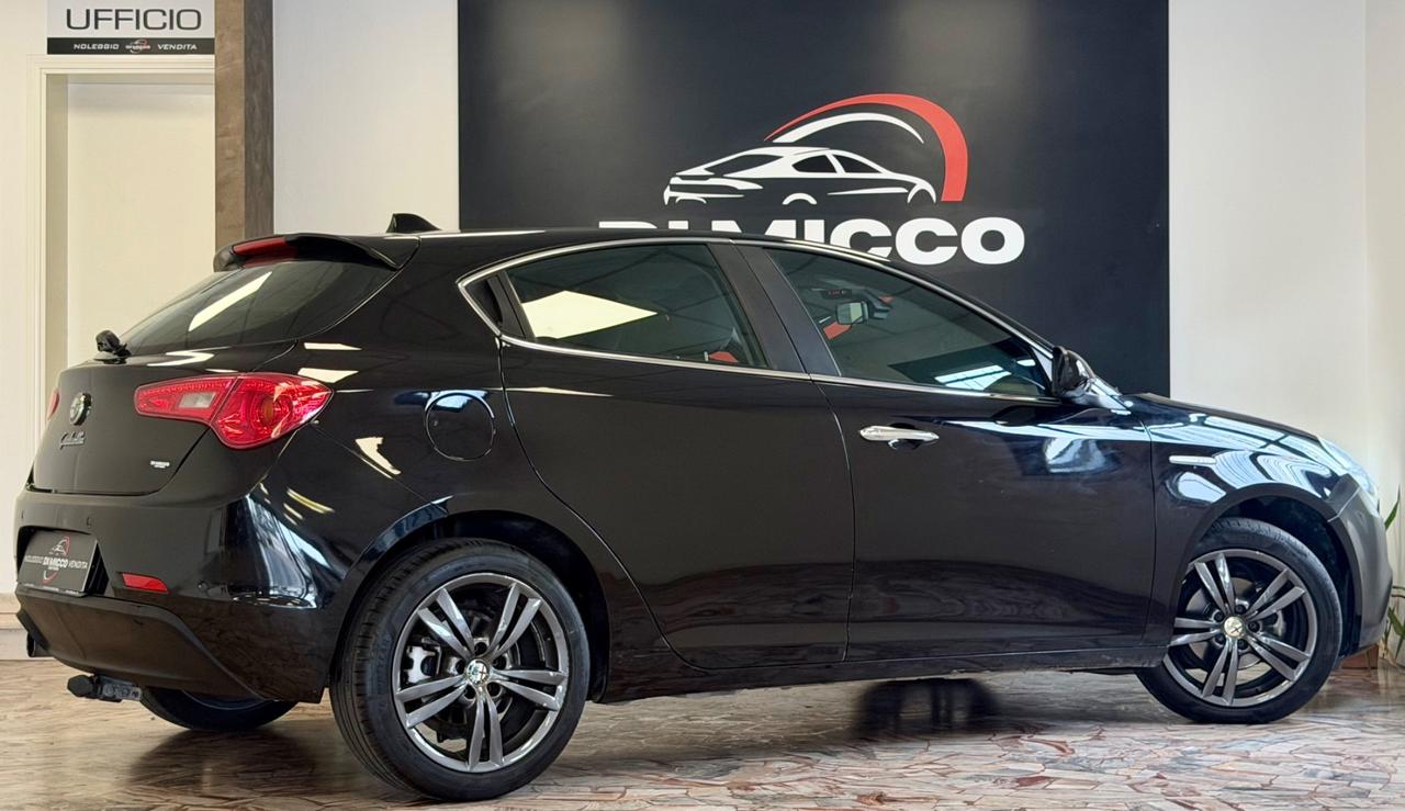 Alfa Romeo Giulietta 1.6 JTDm-2 105 CV Exclusive