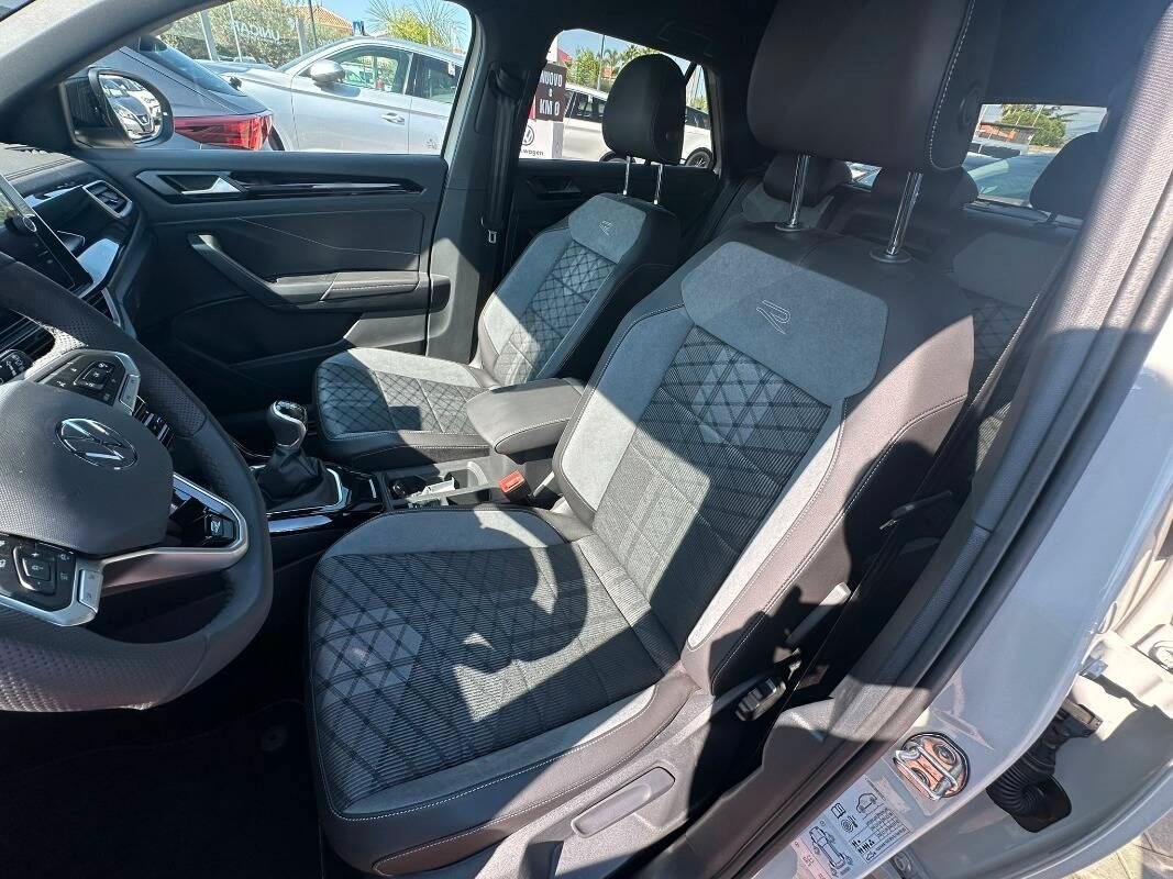 Volkswagen T-Roc 1.0 tsi R-Line 115cv