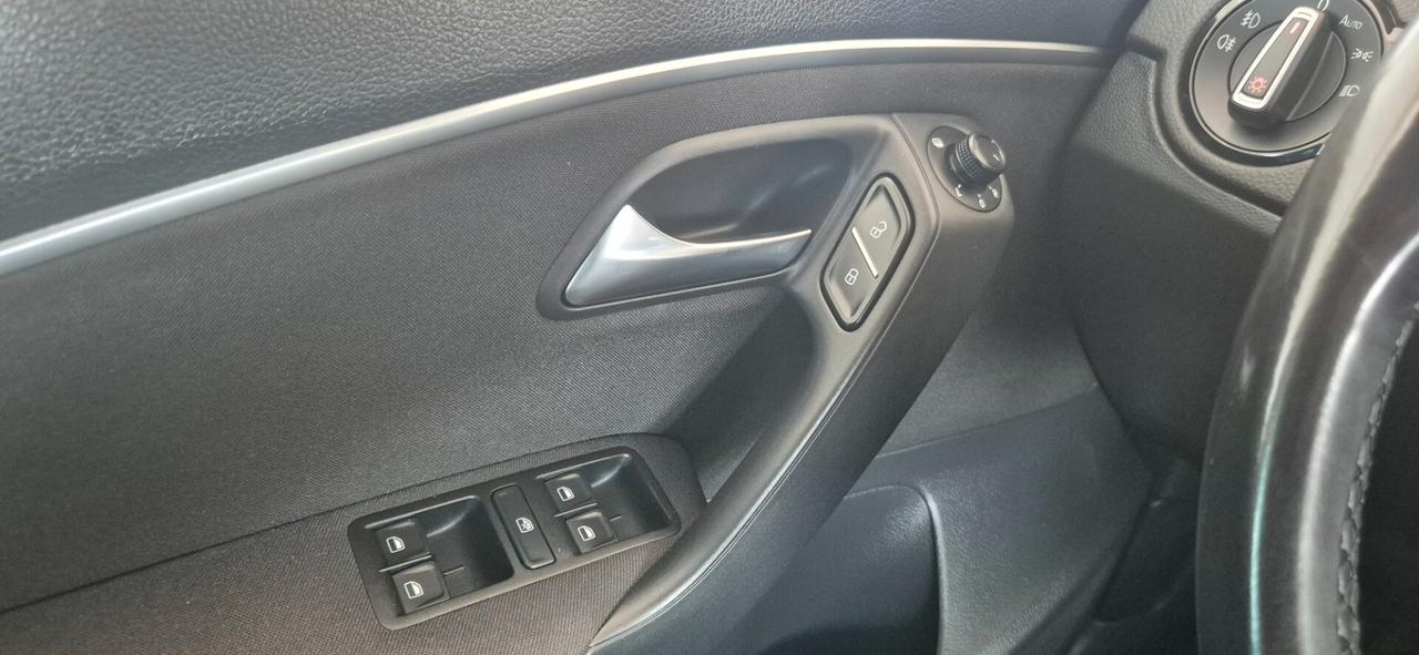 VOLKSWAGEN POLO 1.4TDI 90CV CONFORTLINE 10/2017