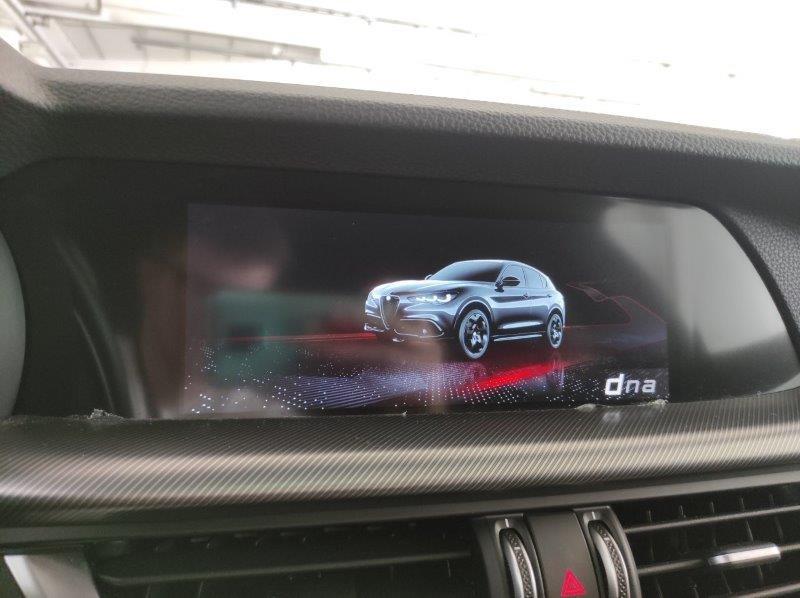 ALFA ROMEO Stelvio - Stelvio 2.0 Turbo 280 CV AT8 Q4 Veloce