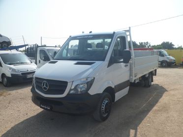 Mercedes-benz Sprinter cassone fisso con pedana