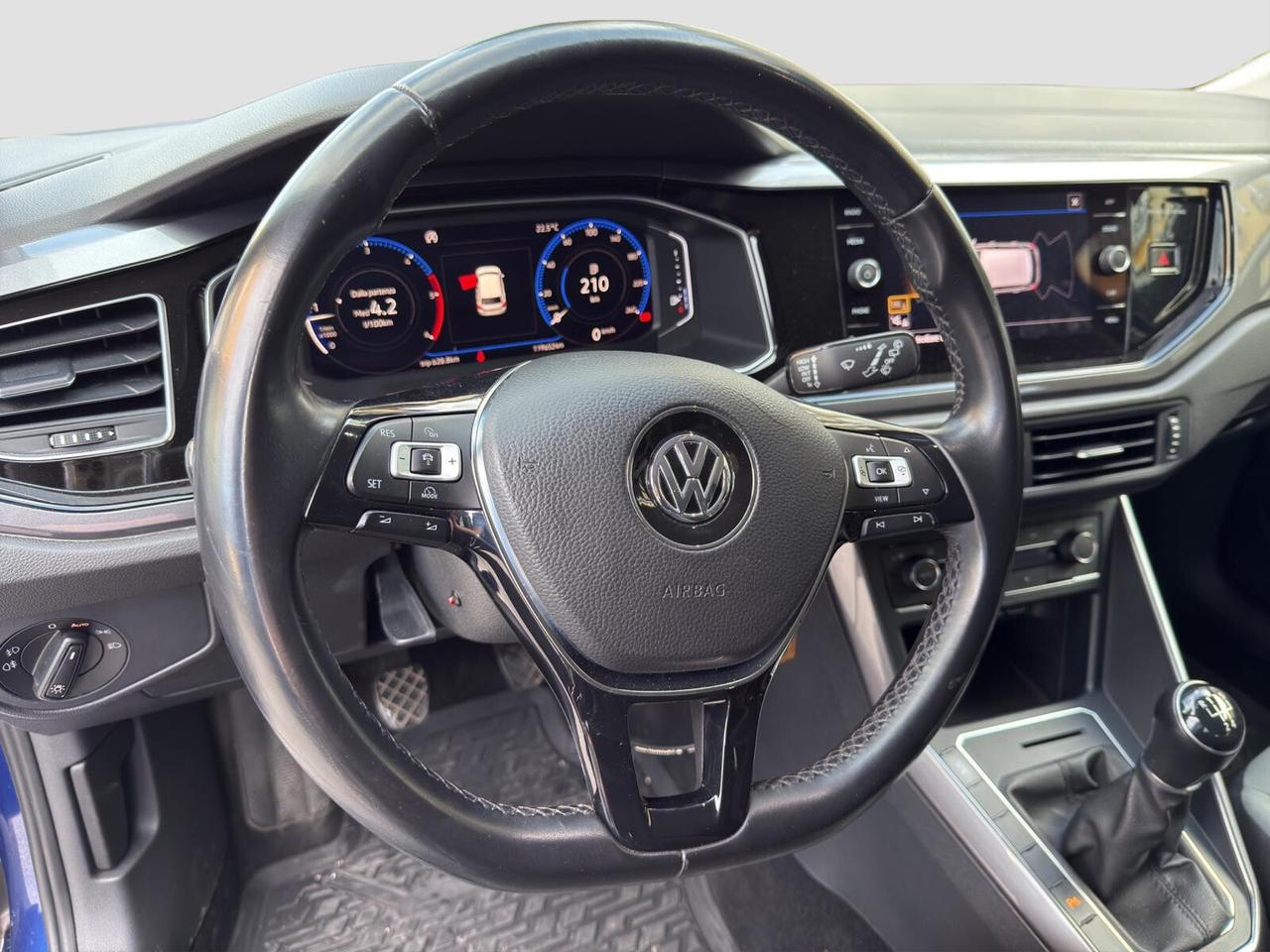 Volkswagen Polo 5p 1.6 tdi 95cv R-Line 2019