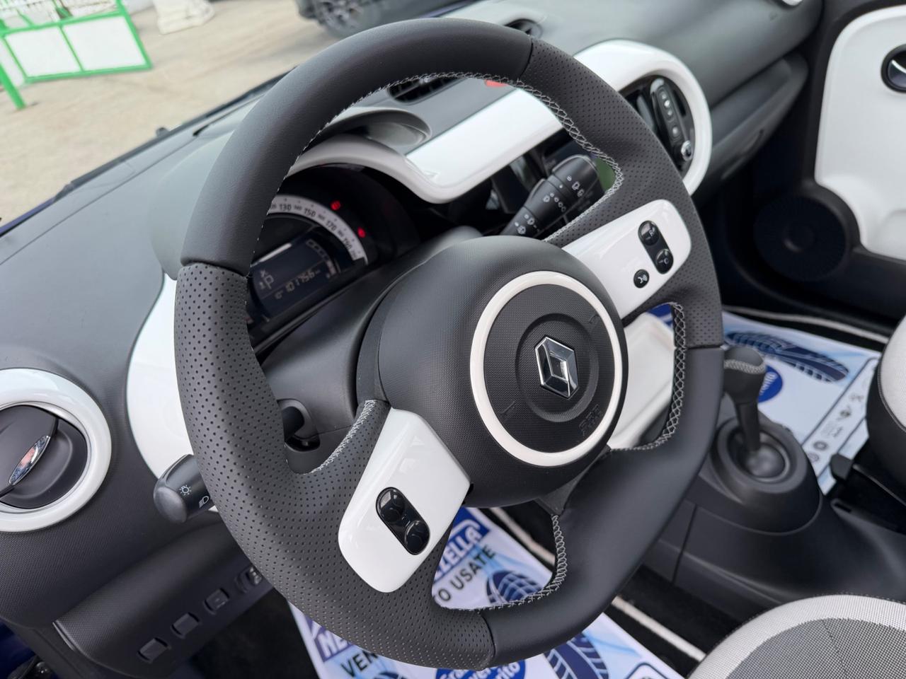 Renault Twingo TCe 90 CV EDC Intens