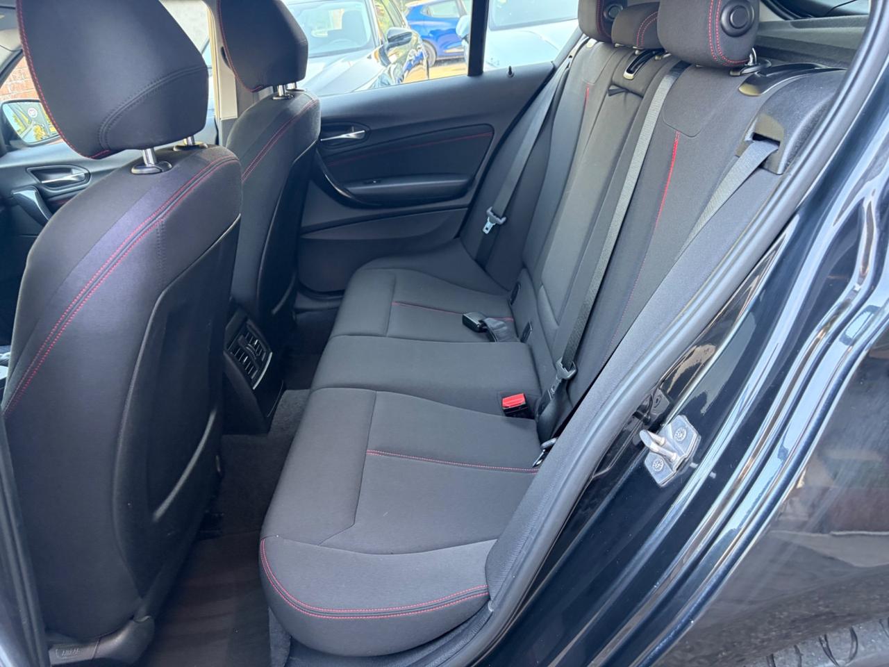 Bmw 118 118d 5p. Sport