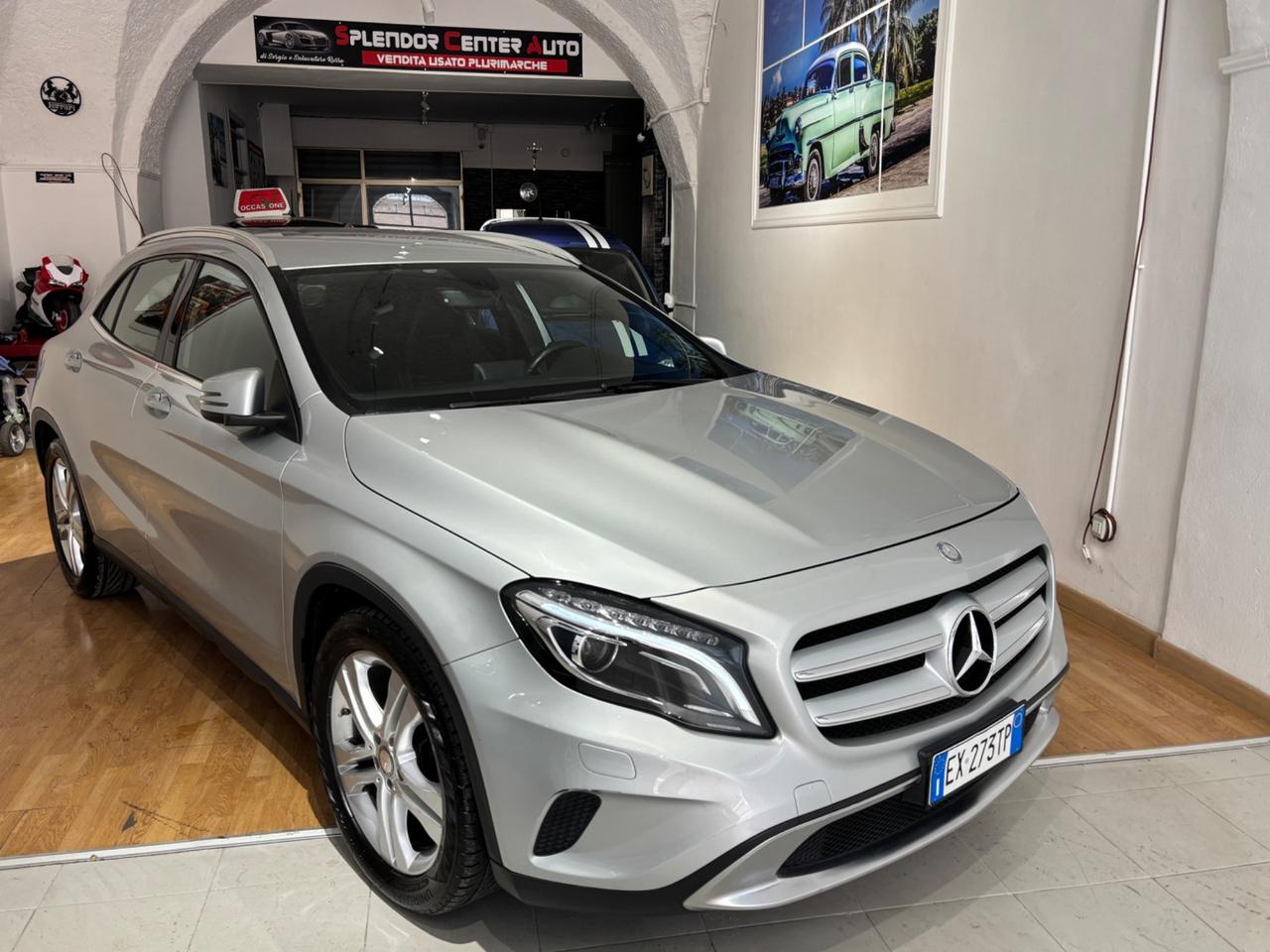 Mercedes-benz GLA 200d Premium