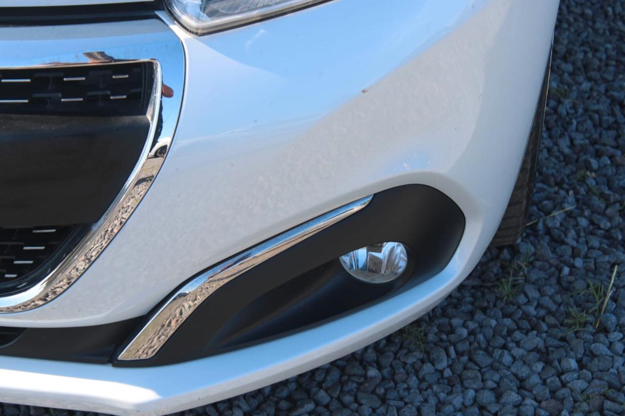 Peugeot 208 Tua A SOLI 115€ al mese Anticipo Zero
