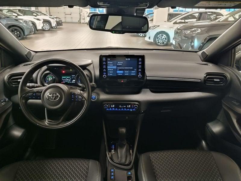 Toyota Yaris 1.5 Hybrid 5 porte Lounge