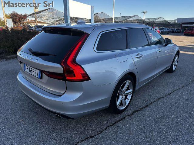 VOLVO V90 V90 2016 2.0 d3 Momentum FP686SV