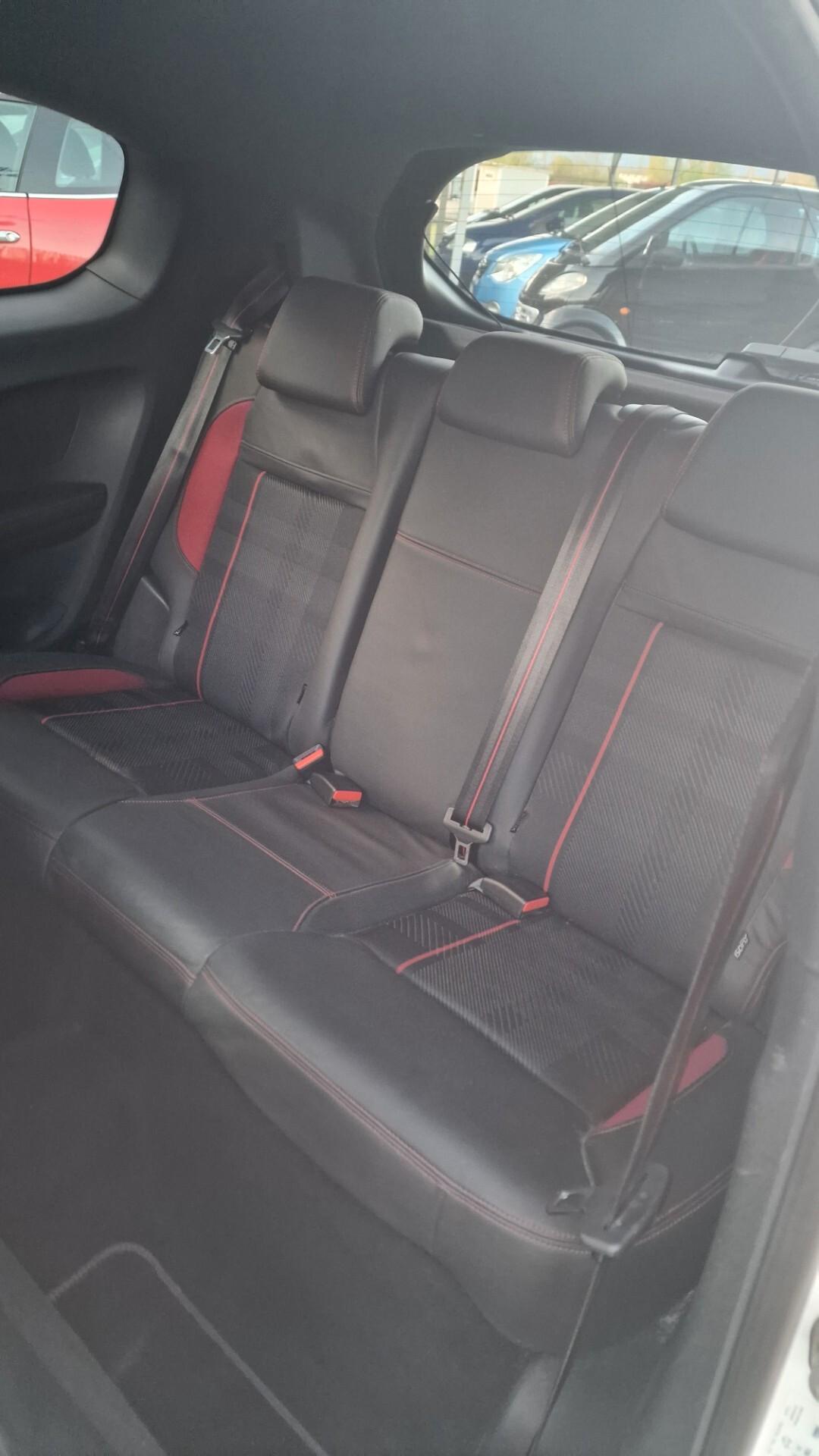 Peugeot 208 1.6 THP 200 CV 3 porte GTi "94.000 km"