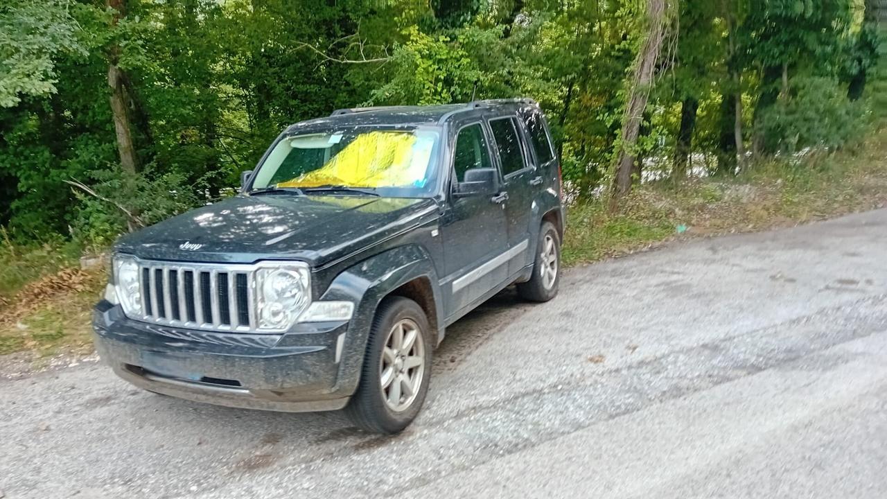 JEEP CHEROKEE 2.8 CRD MOTORE ROTTO
