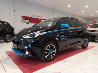 Toyota Aygo 1.0 VVT-i 72 CV 5 porte x-trend