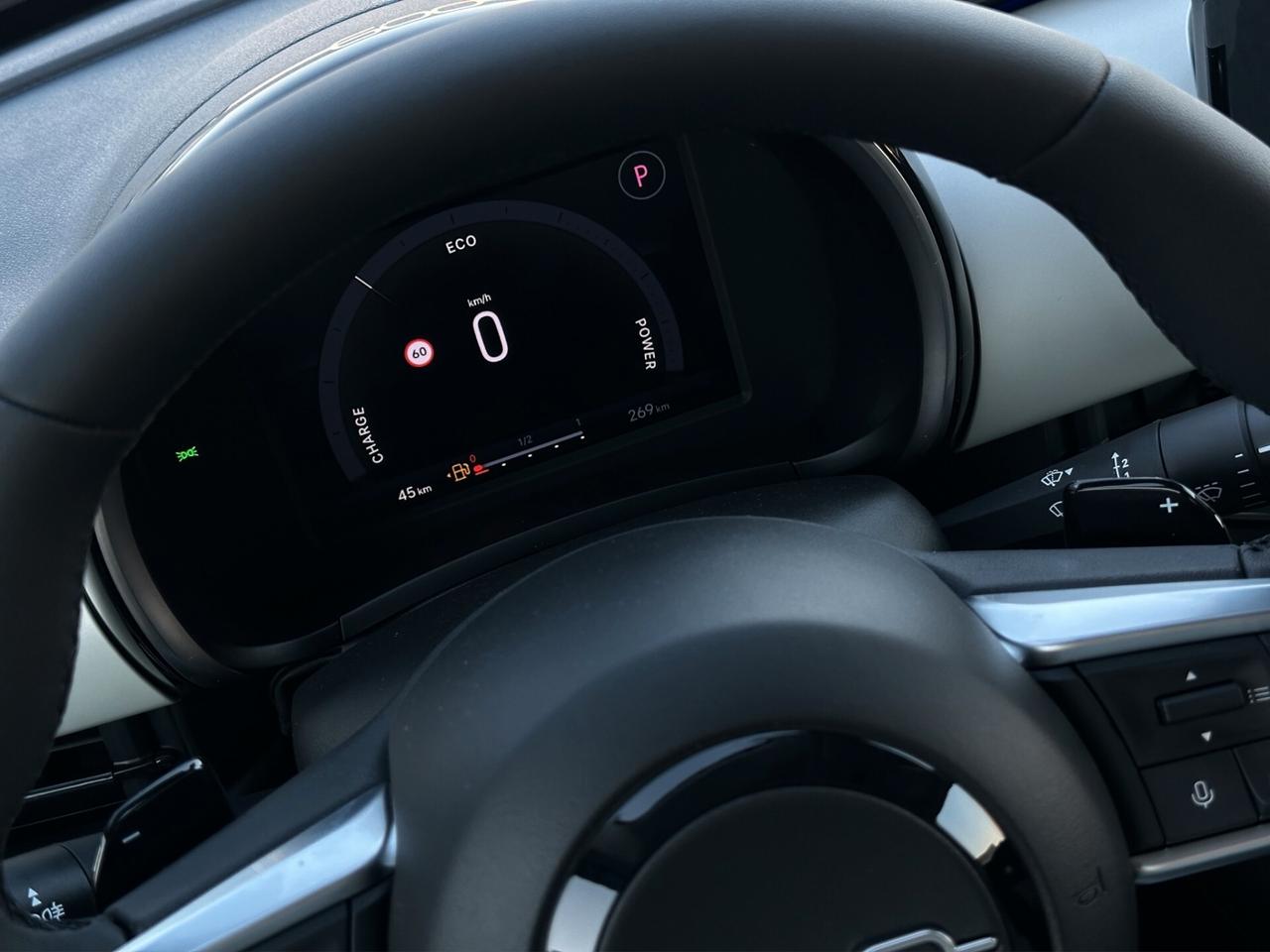 Fiat 600 Hybrid 110 CV DCT MHEV La Prima