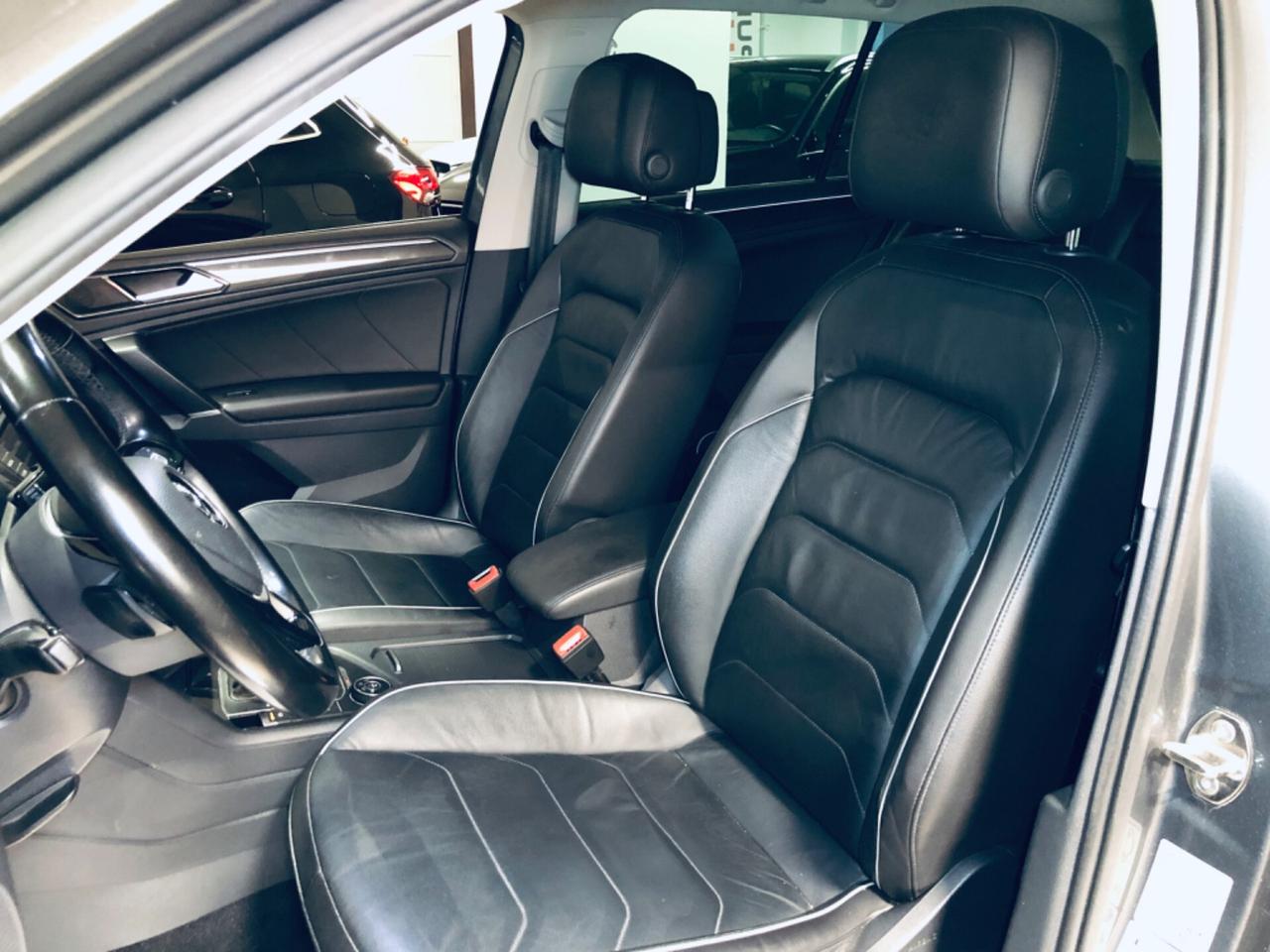 Volkswagen Tiguan 2.0 TDI SCR DSG 4MOTION Executive BMT