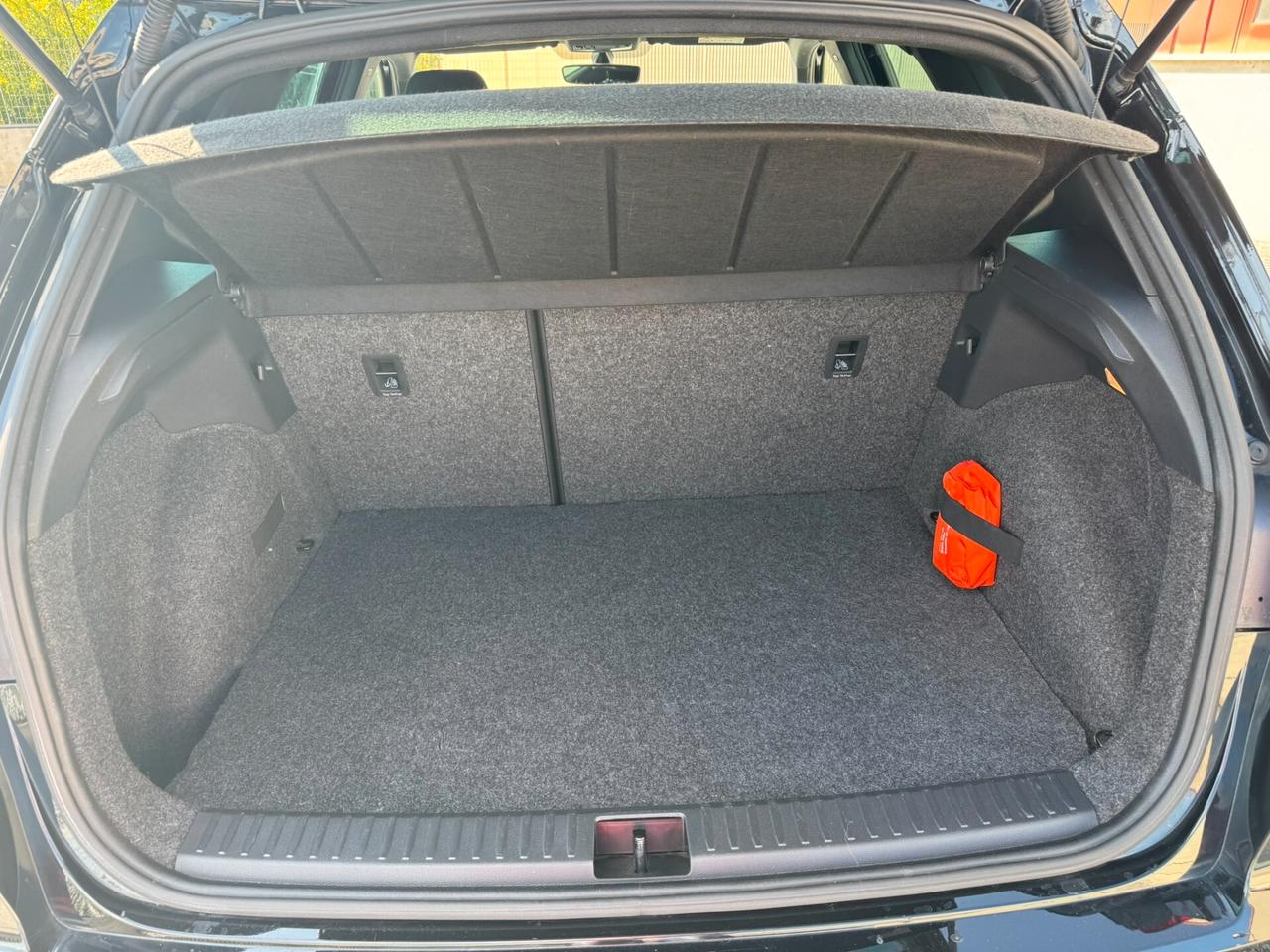 Seat Arona 1.0 TGI FR Cerchi 17"