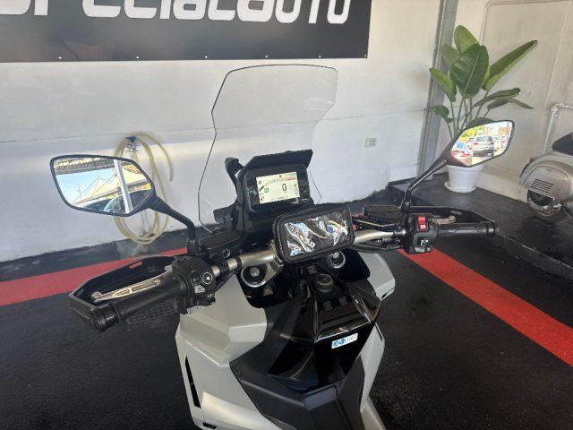 HONDA X-ADV 750 ABS DCT