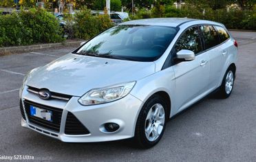 Ford Focus Gpl se garantita 12 mesi ok neopatentati