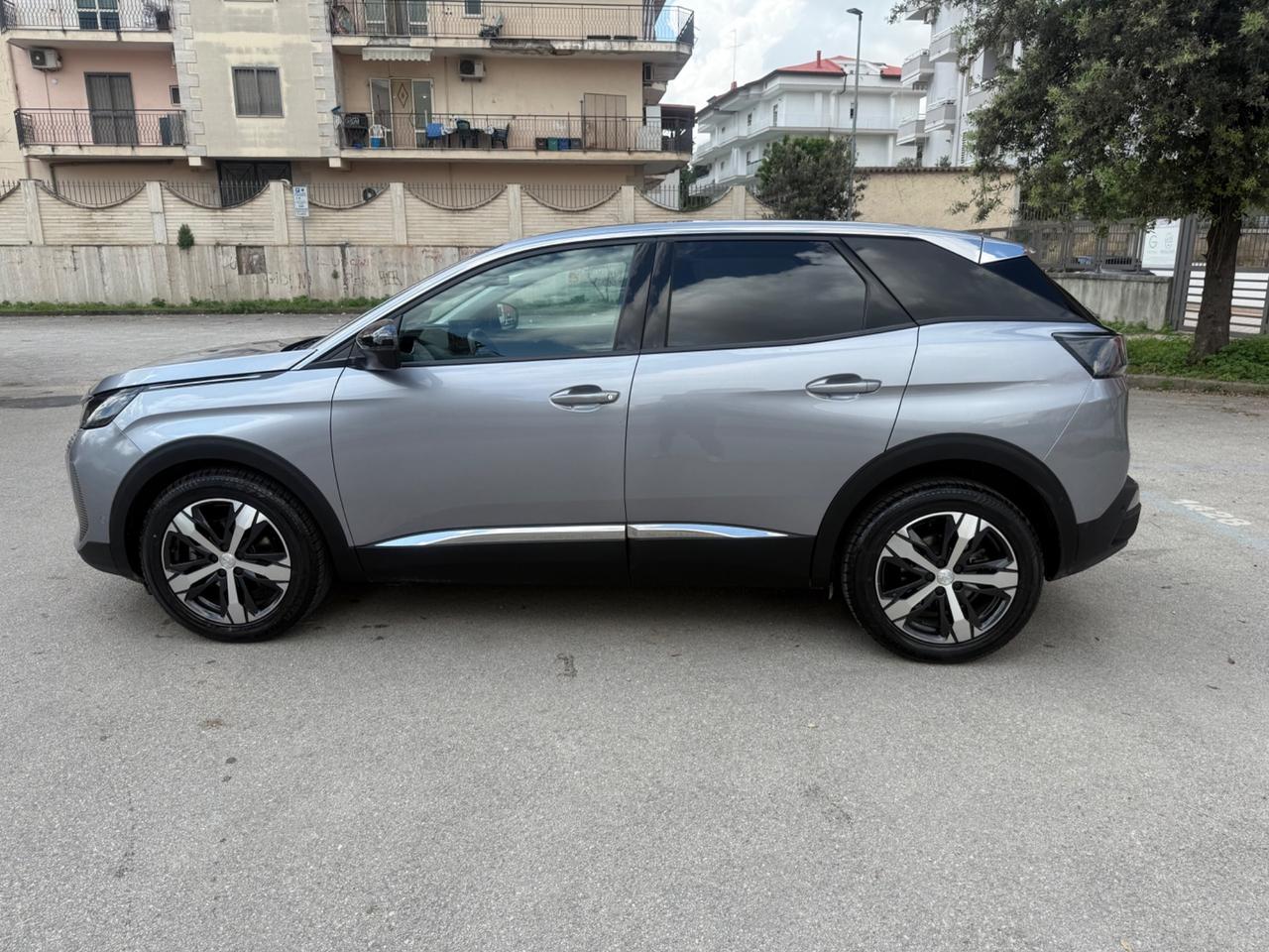 Peugeot 3008 BlueHDi 130 S&S EAT8 Allure