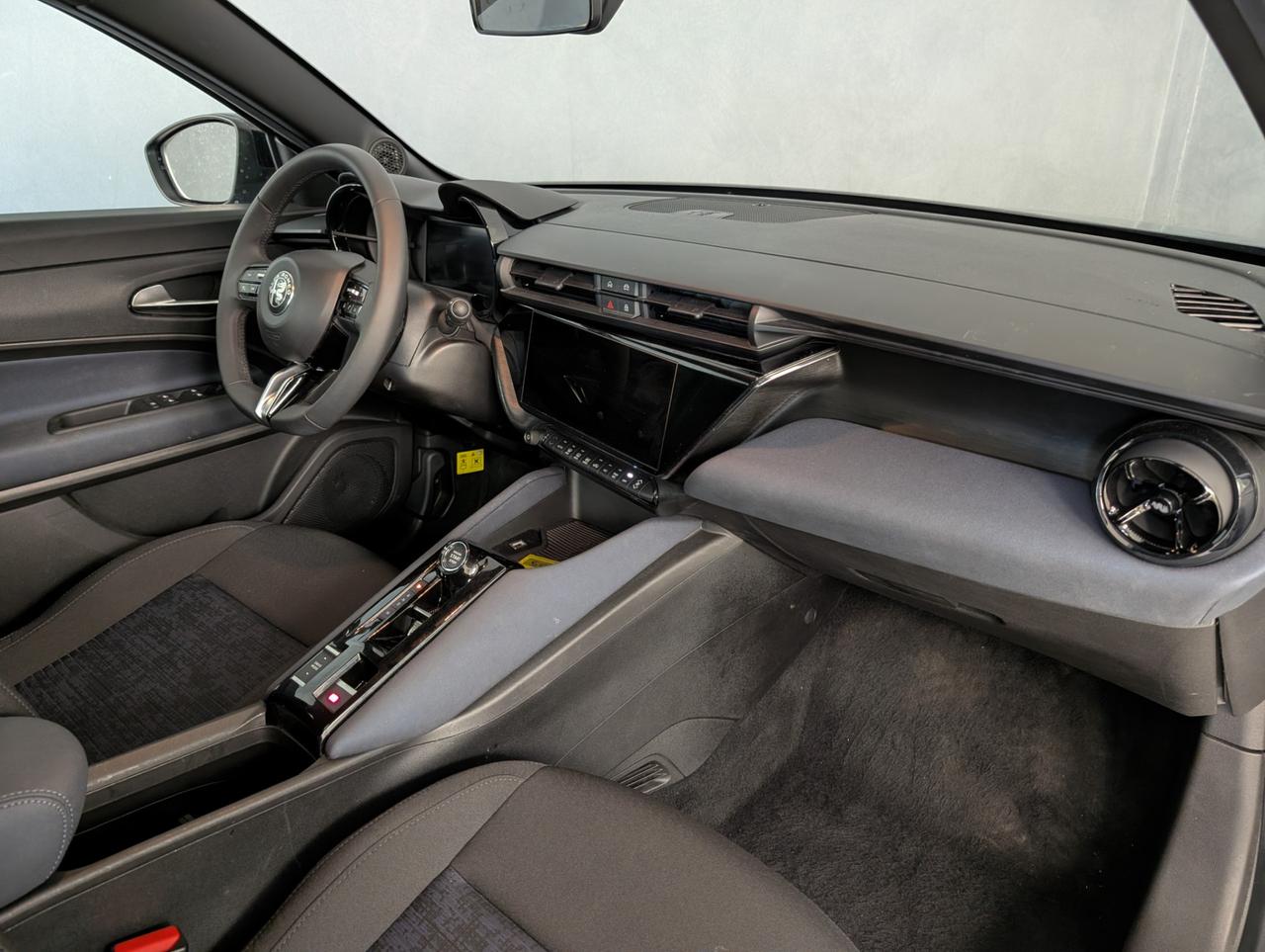 Alfa Romeo junior 1.2 145cv eDCT6