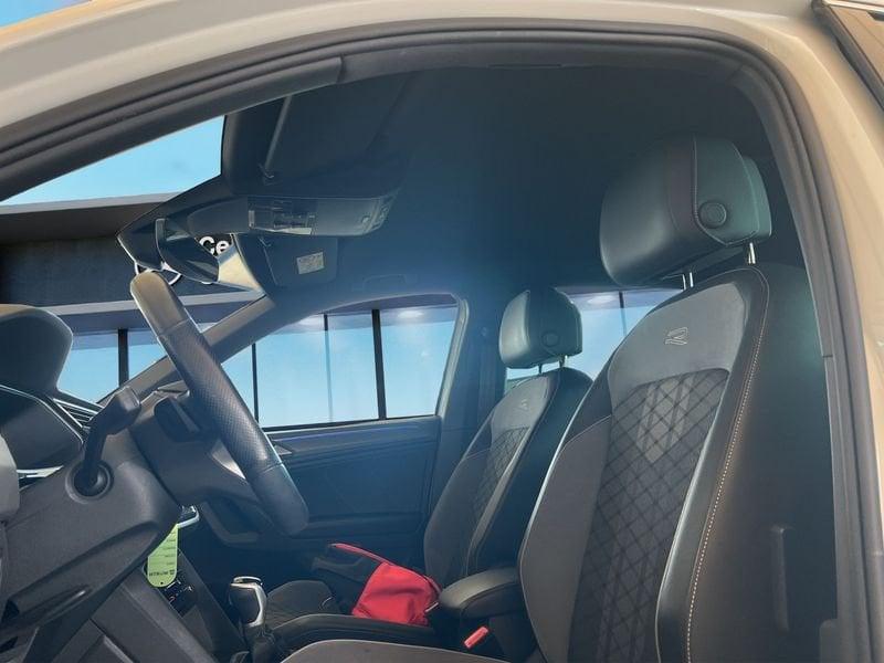 Volkswagen Tiguan Tiguan 2.0 TSI DSG 4MOTION R-Line