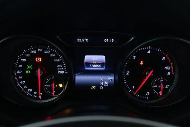 MERCEDES-BENZ A 200 d Automatic 4Matic Premium AMG /TETTO APRIBILE