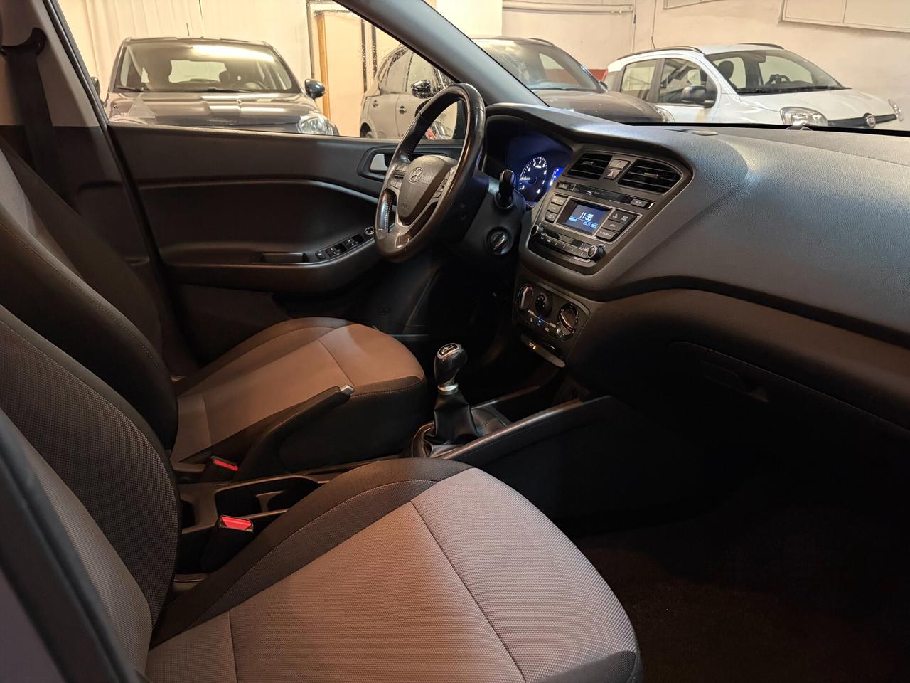 Hyundai i20 1.2 84 CV 5 porte Econext Comfort