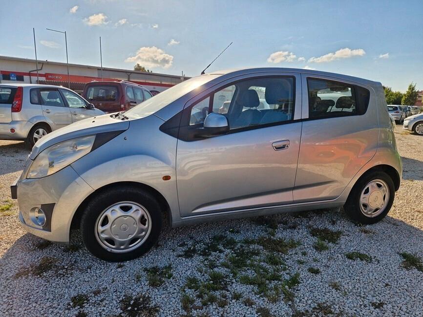 Chevrolet Spark 1.0