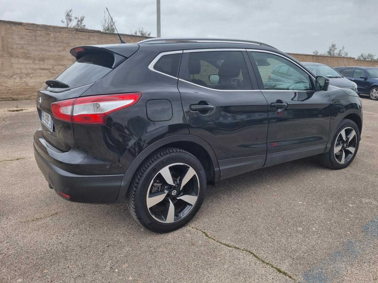 Nissan Qashqai 1.5 dCi 360° N-Connecta