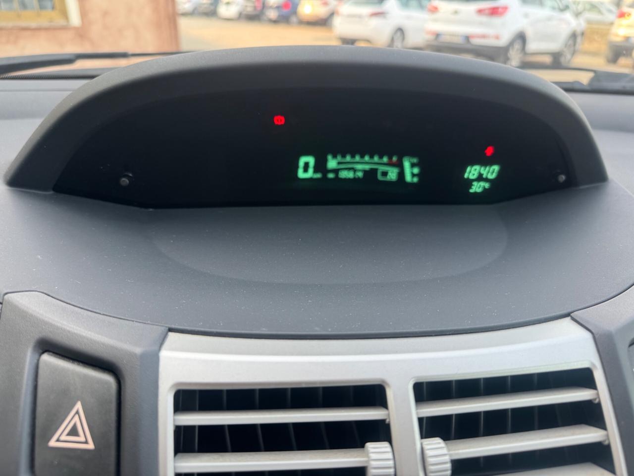 Toyota Yaris Benz automatica