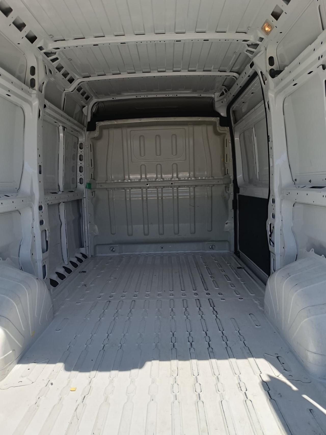 Fiat Ducato 33 2.2 Mjt 140CV PLM-TM Furgone iva inclusa