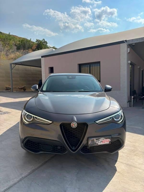 Alfa Romeo Stelvio 2.2 Turbodiesel 190 CV AT8 Q4 Sprint
