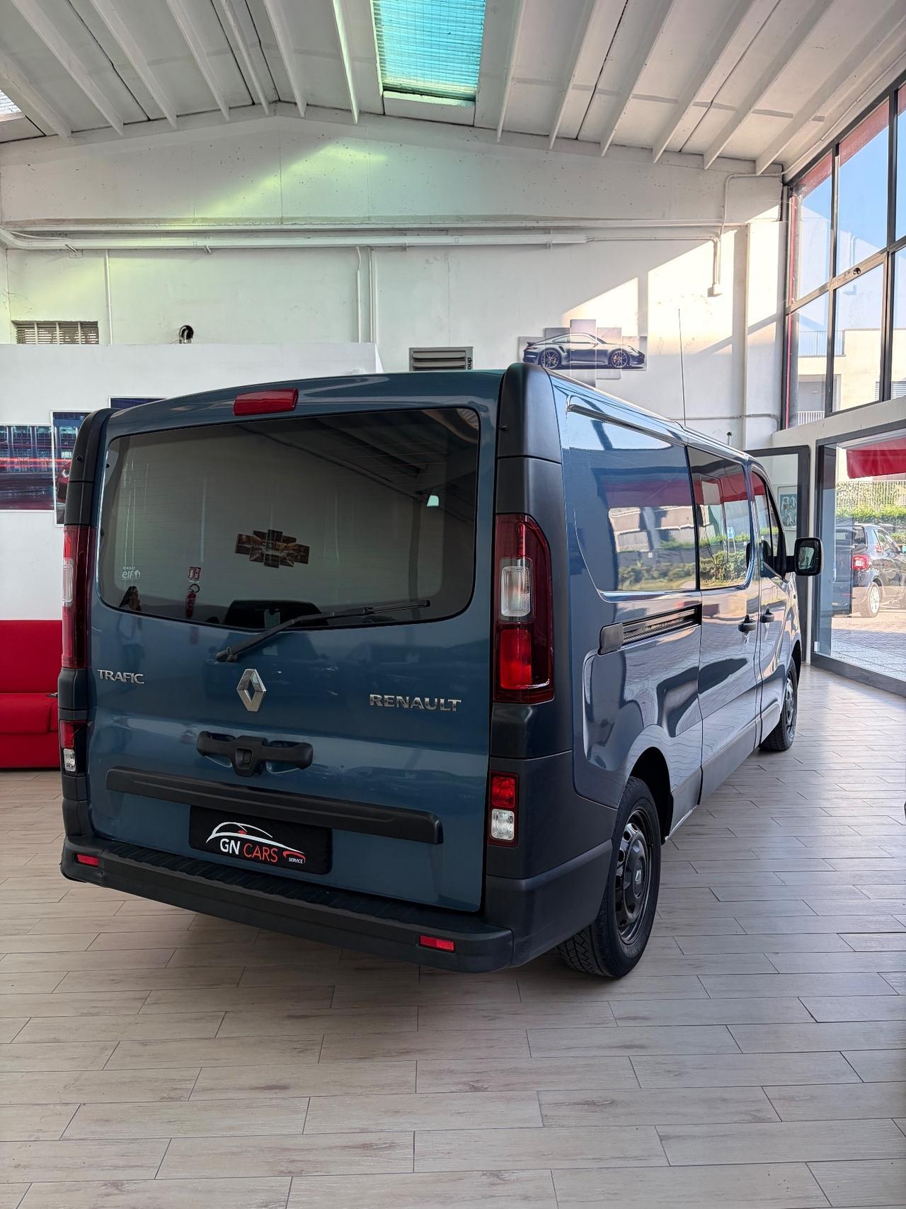 Renault Trafic 5 posti 1.6 Dci120