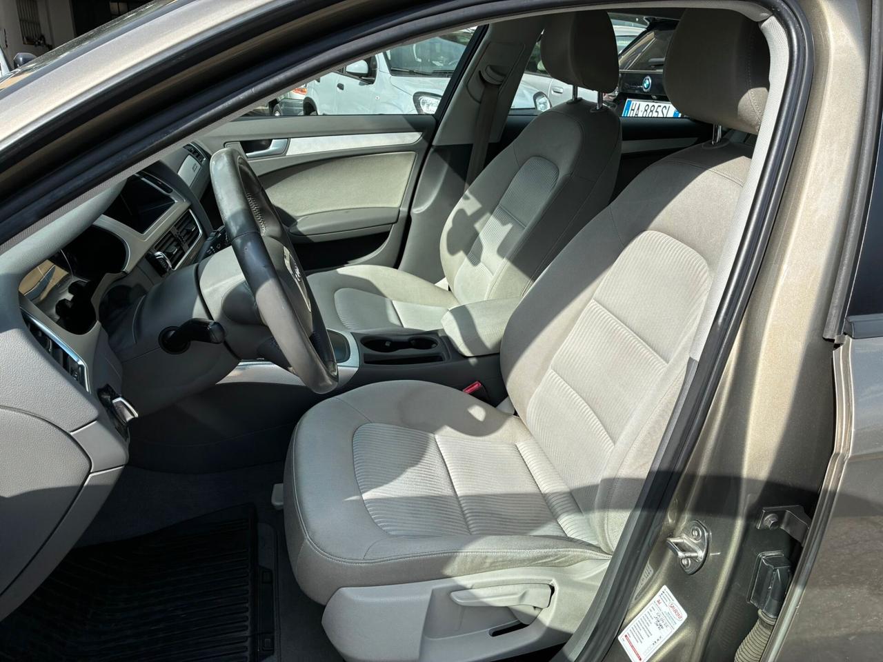 AUDI A4 4x4 AVANT 2.0 TDI 143CV QUATTRO MANUALE