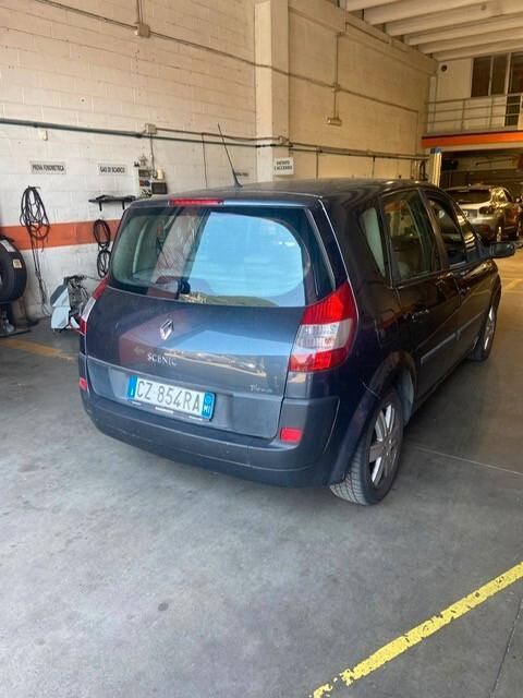 Renault Scenic Scénic 1.5 dCi/105CV Confort