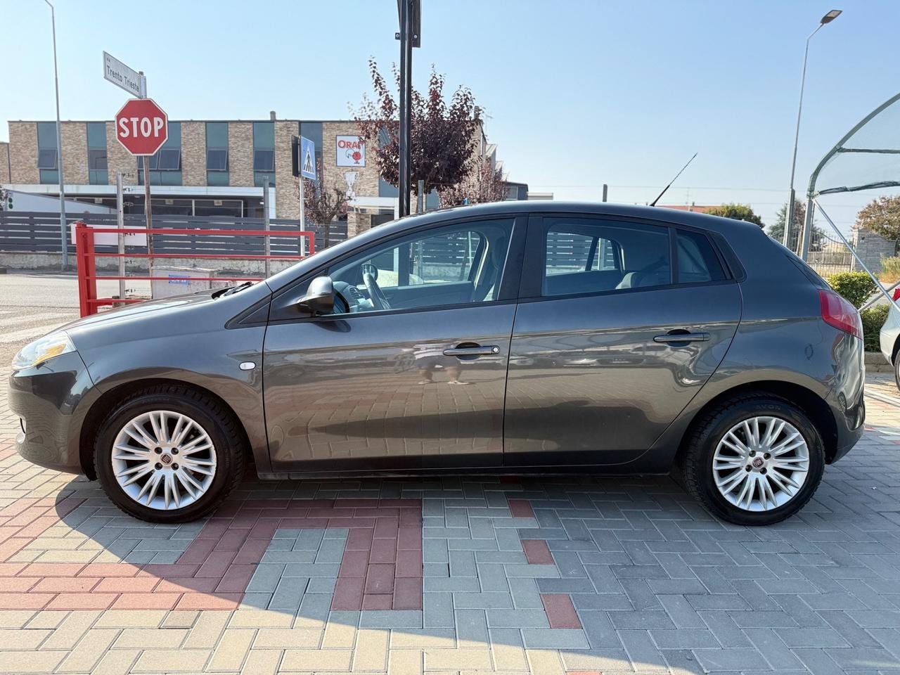 Fiat Bravo 1.4 Dynamic BENZINA OK NEOPATENTATI
