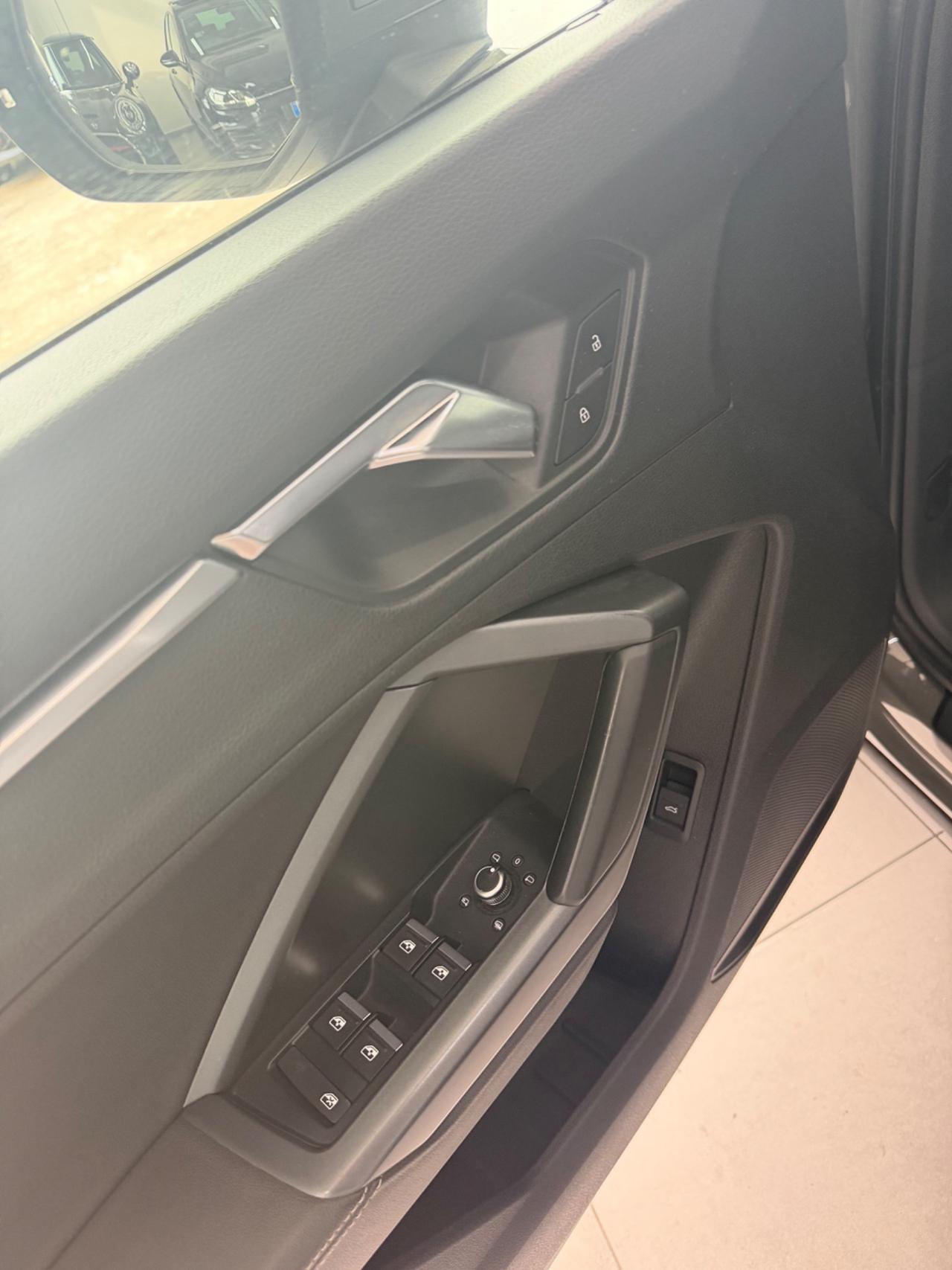 Audi Q3 35 TDI S tronic line edition FINANZIABILE