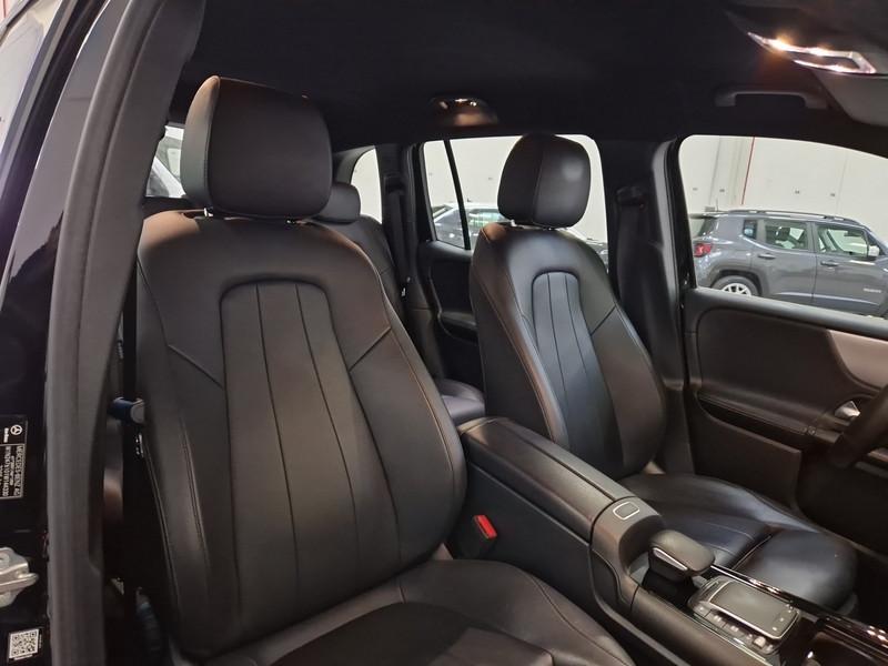 MERCEDES-BENZ GLB 180 d Automatic Business Extra