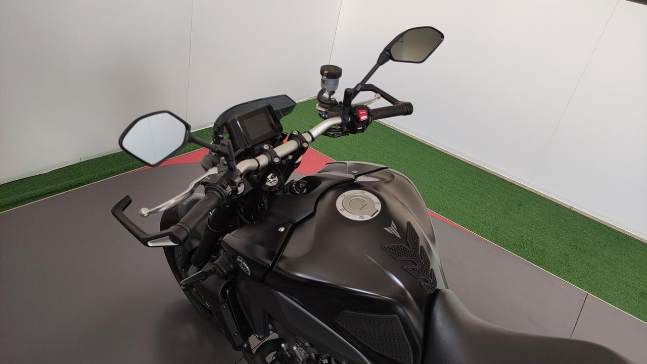 Yamaha MT-09