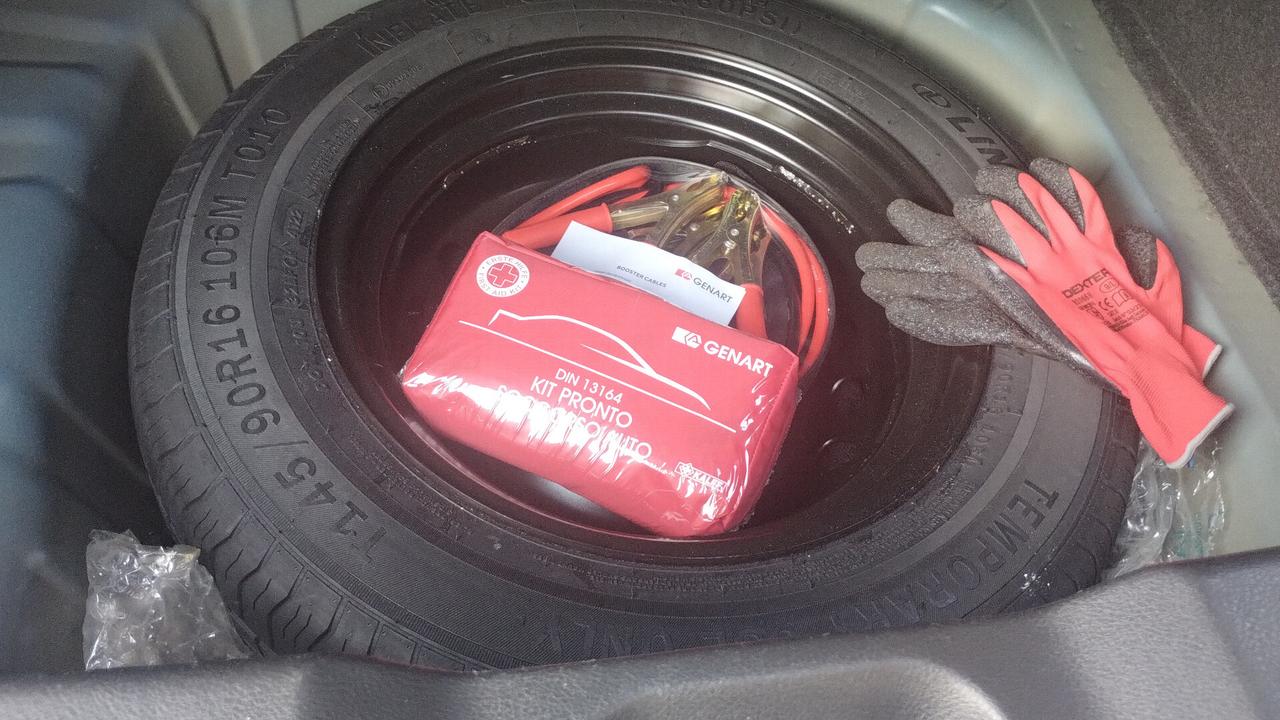 Nissan Juke 1.0 DIG-T 114 CV Tekna