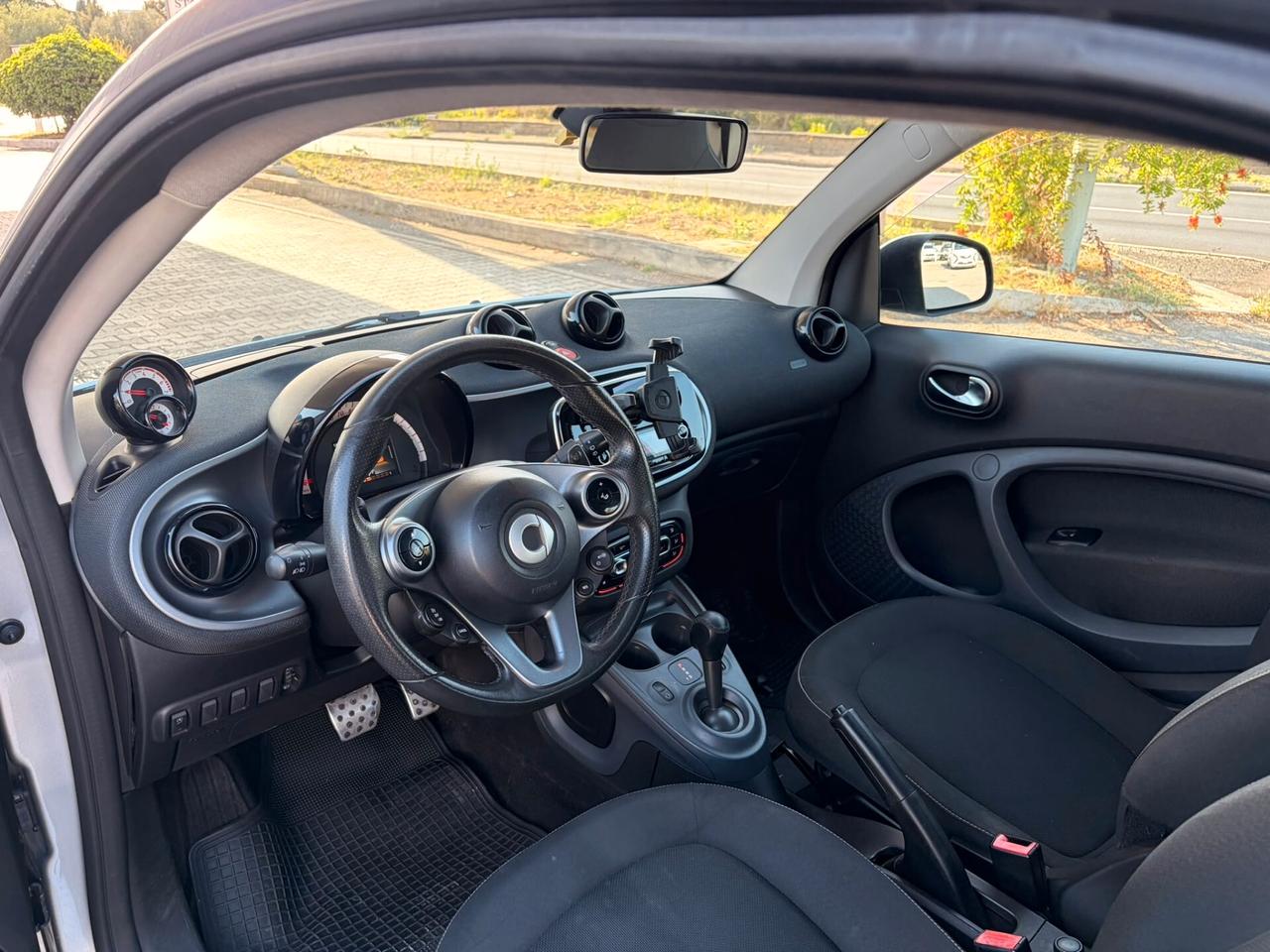 Smart ForTwo 70 1.0 twinamic Passion UNICO PROPRIETARIO, BELLISSIMA, F1 AL VOLANTE, TETTO PANORAMA!!!