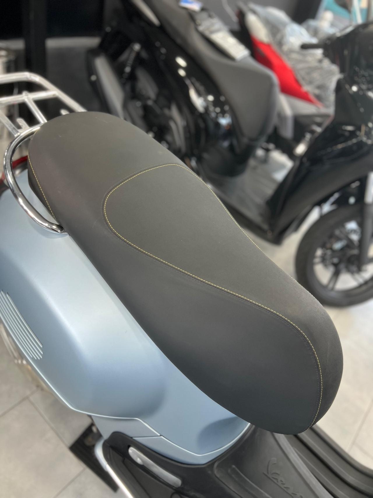 Piaggio Vespa 300 GTS SUPER TECH - 2022