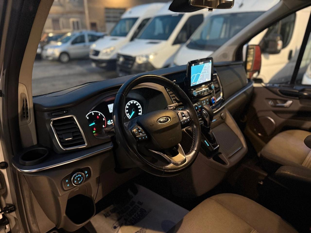 Ford Tourneo Custom 310 2.0 TDCi 170CV aut. PL Titanium