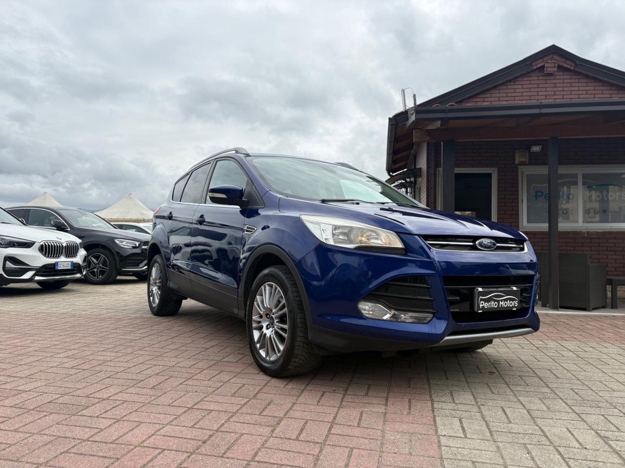 Ford Kuga 2.0 TDCI 140 CV 4WD Titanium